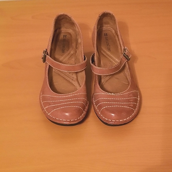 NATURALIZER Serafina Mary Jane Womens Shoe NWOT - Picture 5 of 6